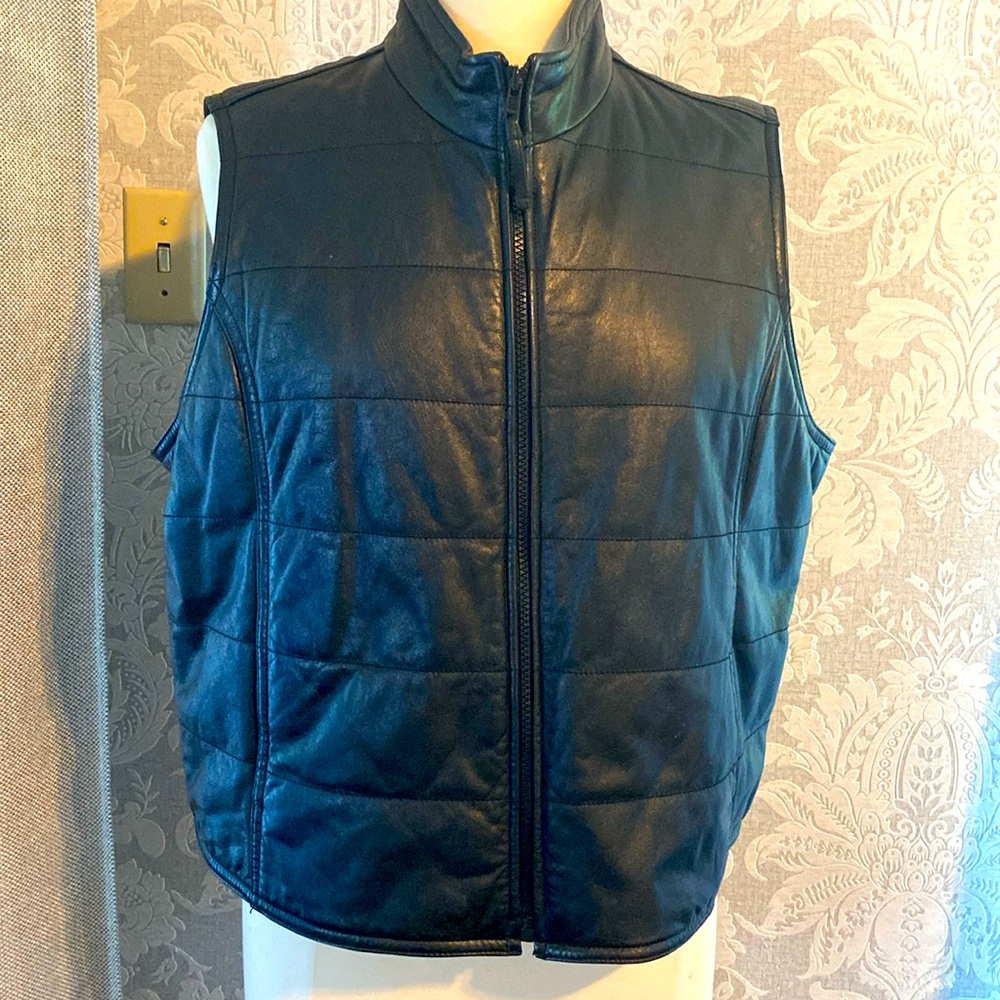 Gap REAL leather vest zipper in front XL